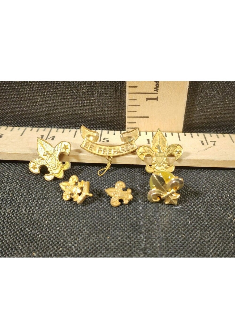Vintage Boy Scout/Cub Scout Pin Back Lot Used BSA